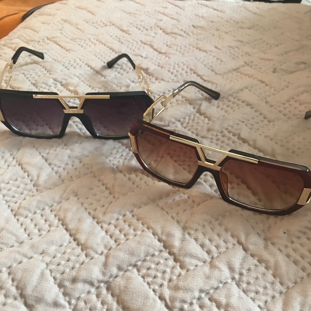 Women’s Sunglasses 2 pair